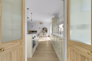 Photo 31- click for photo gallery